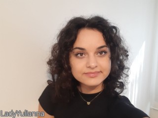 Visit LadyYulianna profile