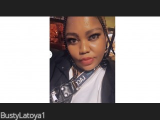 Visit BustyLatoya1 profile