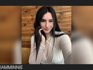 View iamminnie profile in Make New Friends category