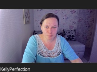 View KellyPerfection profile in Strip HiLo category
