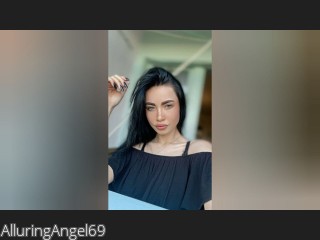 View AlluringAngel69 profile in Make New Friends category