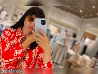 View CutieMikky profile in Make New Friends category