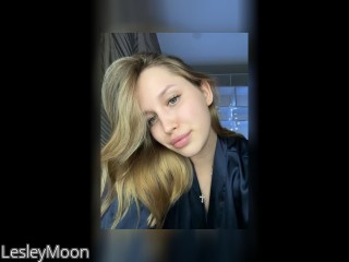 Visit LesleyMoon profile