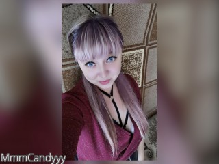 Visit MmmCandyyy profile