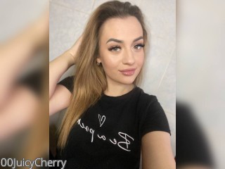 Visit 00JuicyCherry profile