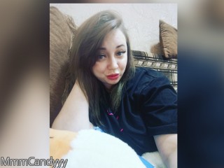 Visit MmmCandyyy profile