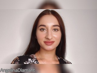 Visit AngelinaDiamant profile