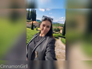 Visit CinnamonGirll profile