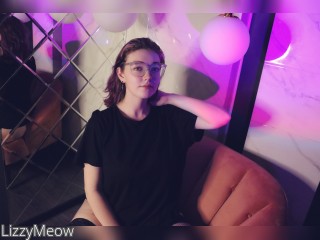 Visit LizzyMeow profile