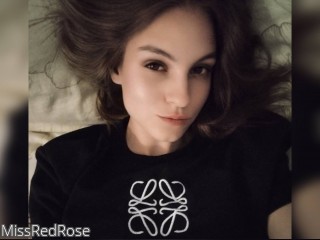 View MissRedRose profile in Long Term or Marriage category