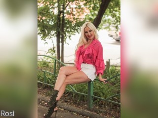 Visit Rosi profile