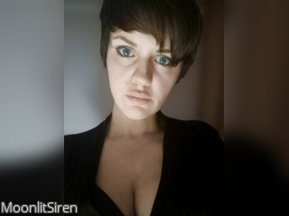 Visit MoonlitSiren profile