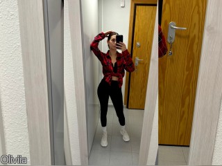 Visit Oliviia profile