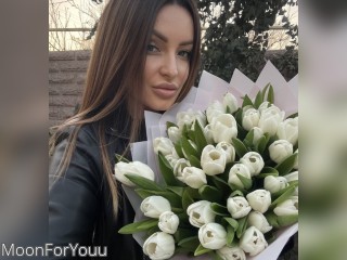 Visit MoonForYouu profile