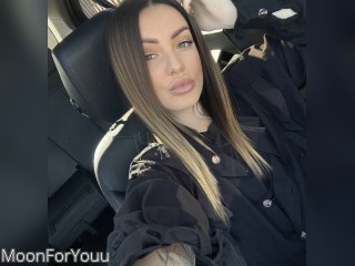 Visit MoonForYouu profile