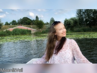 Visit MoonlitVeil profile
