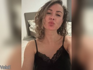 Visit ValeE profile