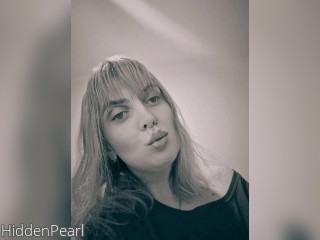 Visit HiddenPearl profile
