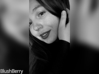 View BlushBerry profile in Make New Friends category