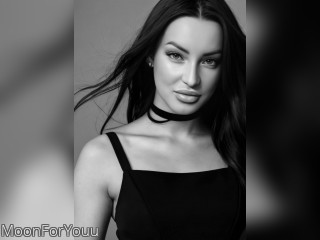 Visit MoonForYouu profile
