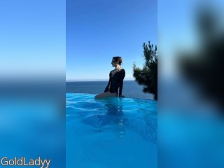 Visit GoldLadyy profile