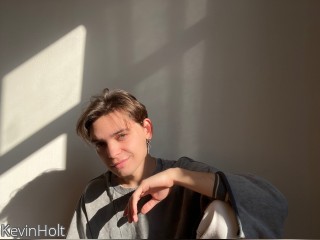 View KevinHolt profile in Men category