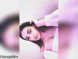 Visit HoneyMira profile