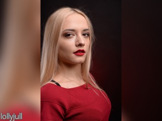 Visit lollyjull profile