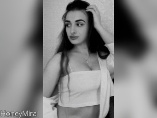 Visit HoneyMira profile