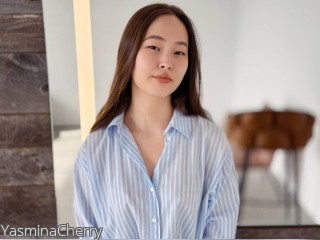Visit YasminaCherry profile