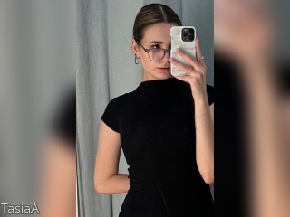 Visit TasiaA profile