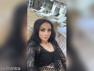 Visit Ve3ronica profile
