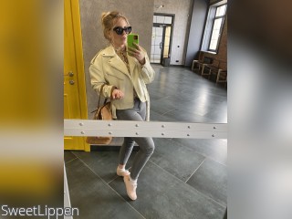 Visit SweetLippen profile