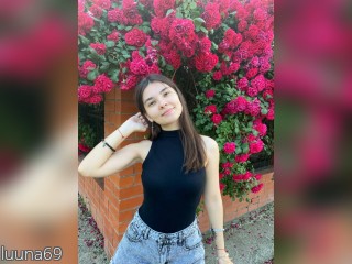 View luuna69 profile in Make New Friends category