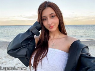 View LumenLanae profile in Make New Friends category