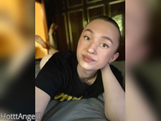 Visit HotttAngelll profile