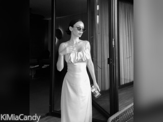 Visit KiMiaCandy profile