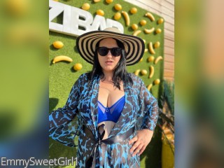 View EmmySweetGirl1 profile in Girls - A Little Shy category
