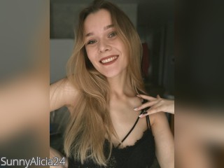 Visit SunnyAlicia24 profile