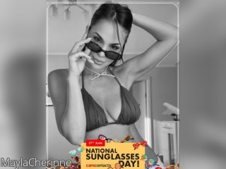 Visit MaylaCherinne profile