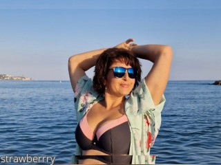 Visit strawberrry profile