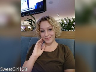 Visit SweetGirl128 profile