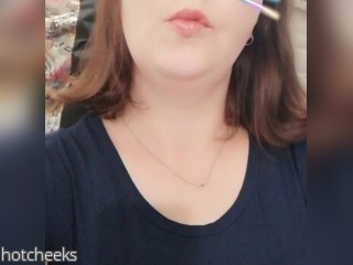 Visit hotcheeks profile