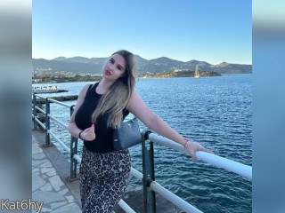 Visit Kat6hy profile