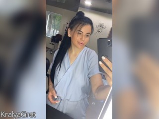 Visit KralyaGret profile