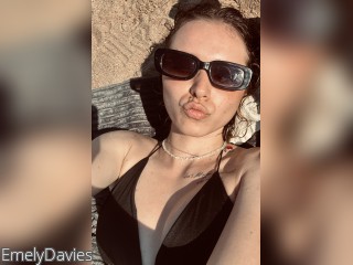 Visit EmelyDavies profile