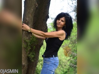 Visit 0JASMIN profile