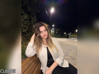 Visit CuteRiii profile