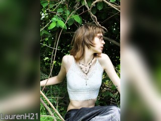 Visit LaurenH21 profile