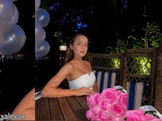 Visit xalexax profile